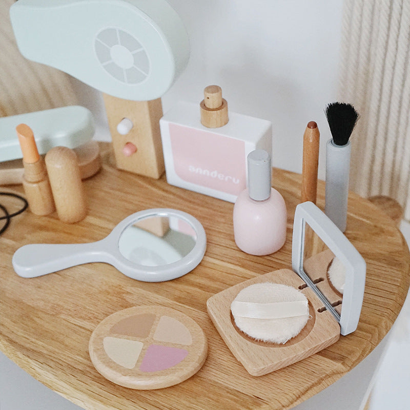 Montessori Beauty Set